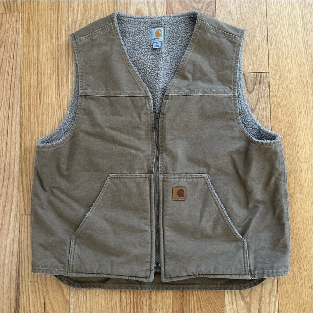 Carhartt sherpa lined vest Size XL